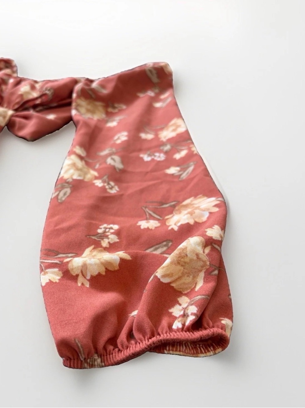 NWT Altar'd State Women's XS Pink Floral Puff Sleeve Tie Cropped Blouse - Picture 5 of 7